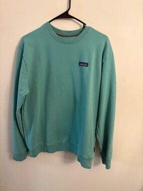 Patagonia large Crewneck Sweatshirt in Aqua Blue excellent condition unisex
